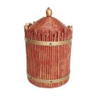 Barna-arany tároló tetővel