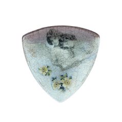 Angyalkás háromszög tányér