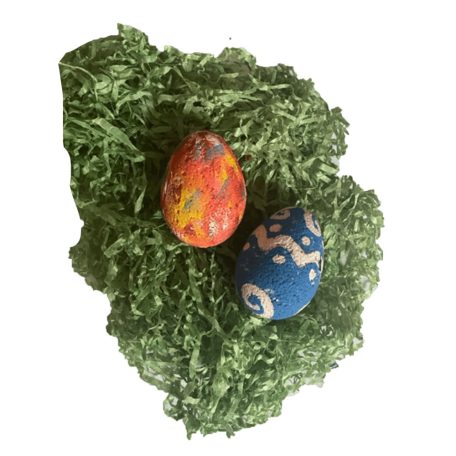 Húsvéti fészek két tojással
